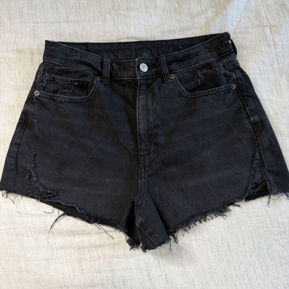 American Eagle Super High Rise Shortie Cut off Denim Shorts Black Sz 6 Festival